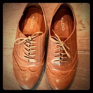 ALDO Cognac Vegan Leather Oxford lace ups 38